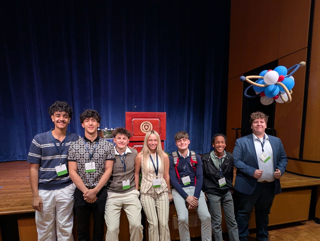 Students Participate in Regional Science Day at Kent State