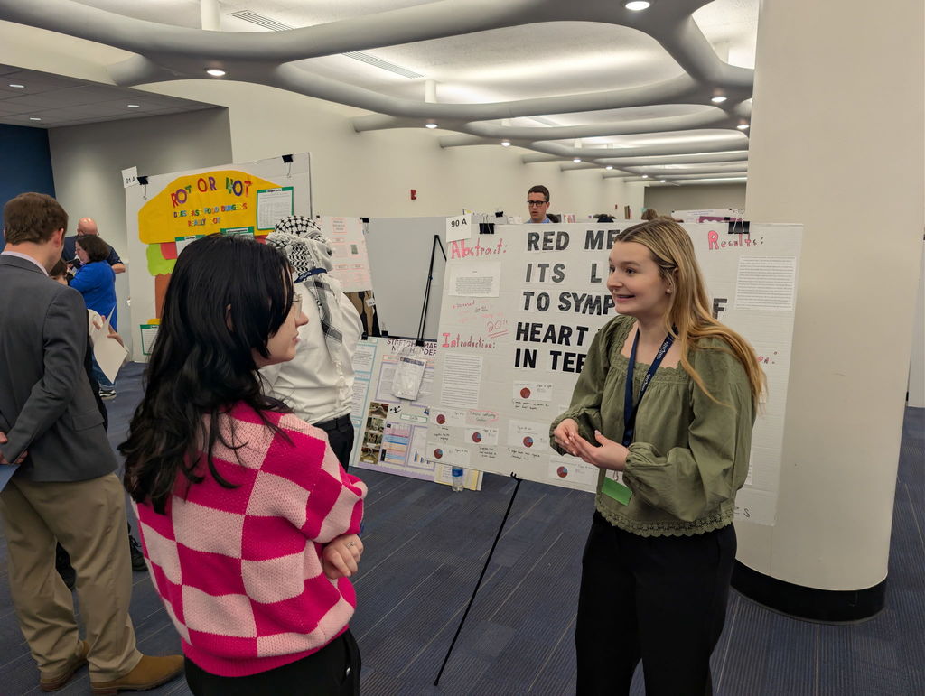 Students Participate in Regional Science Day at Kent State