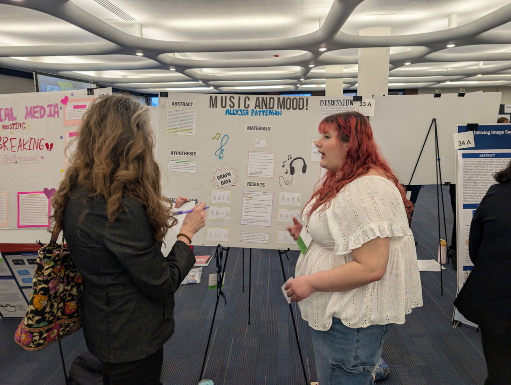 Students Participate in Regional Science Day at Kent State