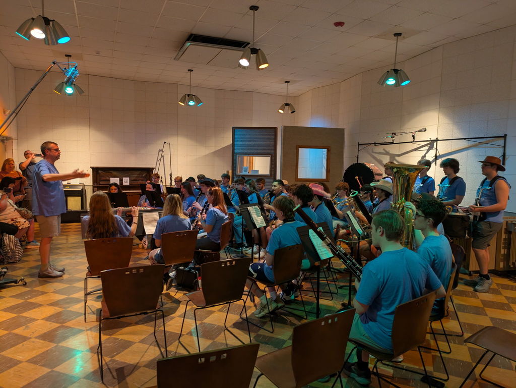 Band Visits Studio B During Tennessee Trip