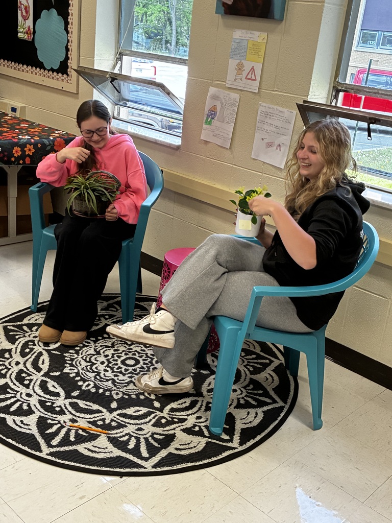Students in a Child Development class participate in a pretend play challenge while learning about early childhood social and cognitive development.