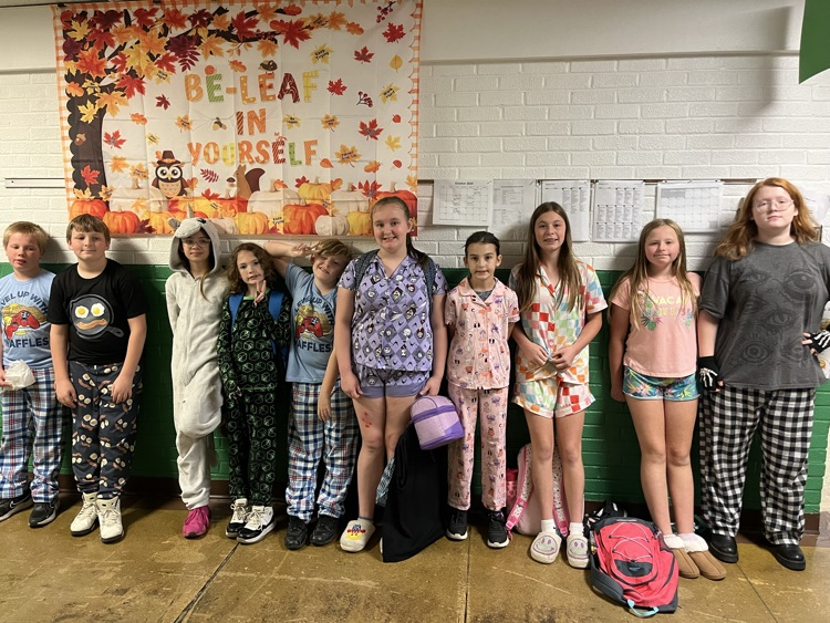 💚🏈 Homecoming Spirit Week💚🏈 Day 1 Pajama Day
