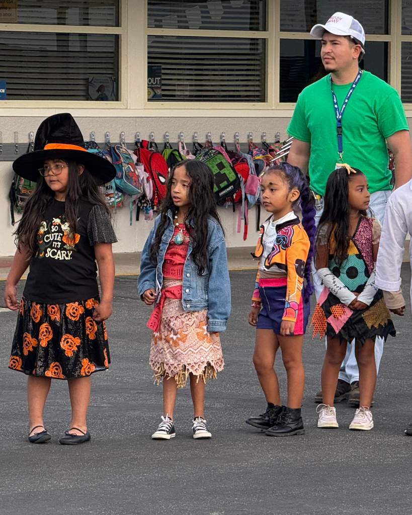 kids celebrating Halloween