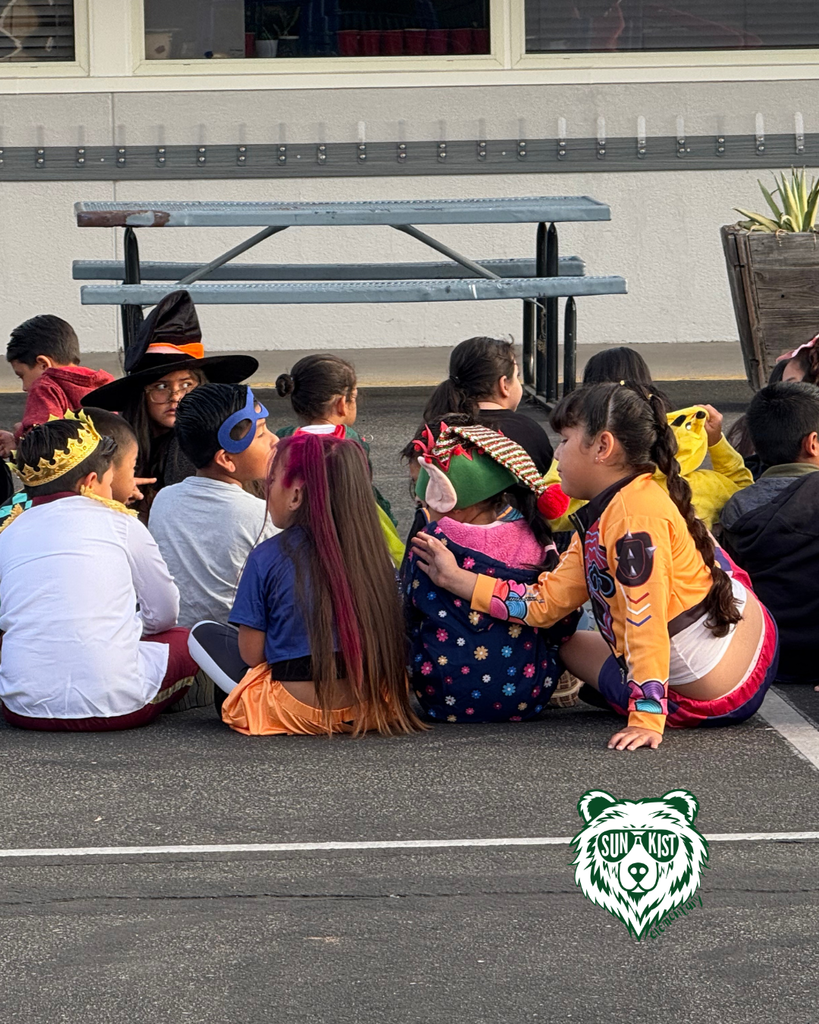 kids celebrating Halloween