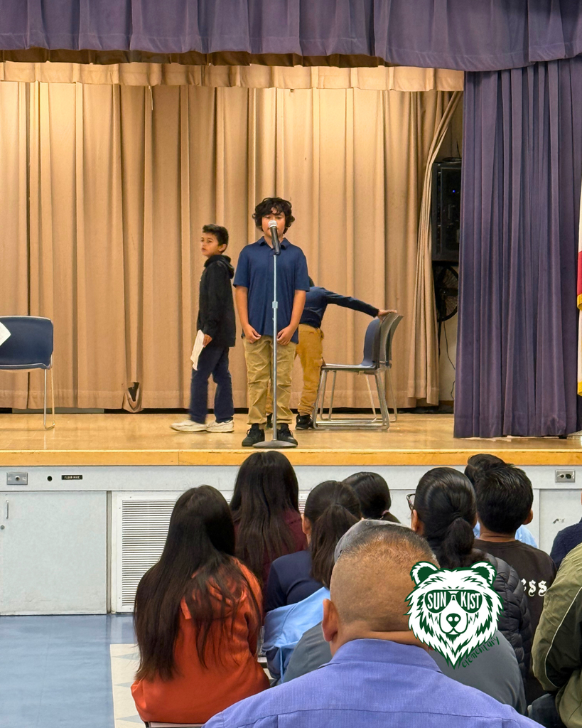 kids performing at event