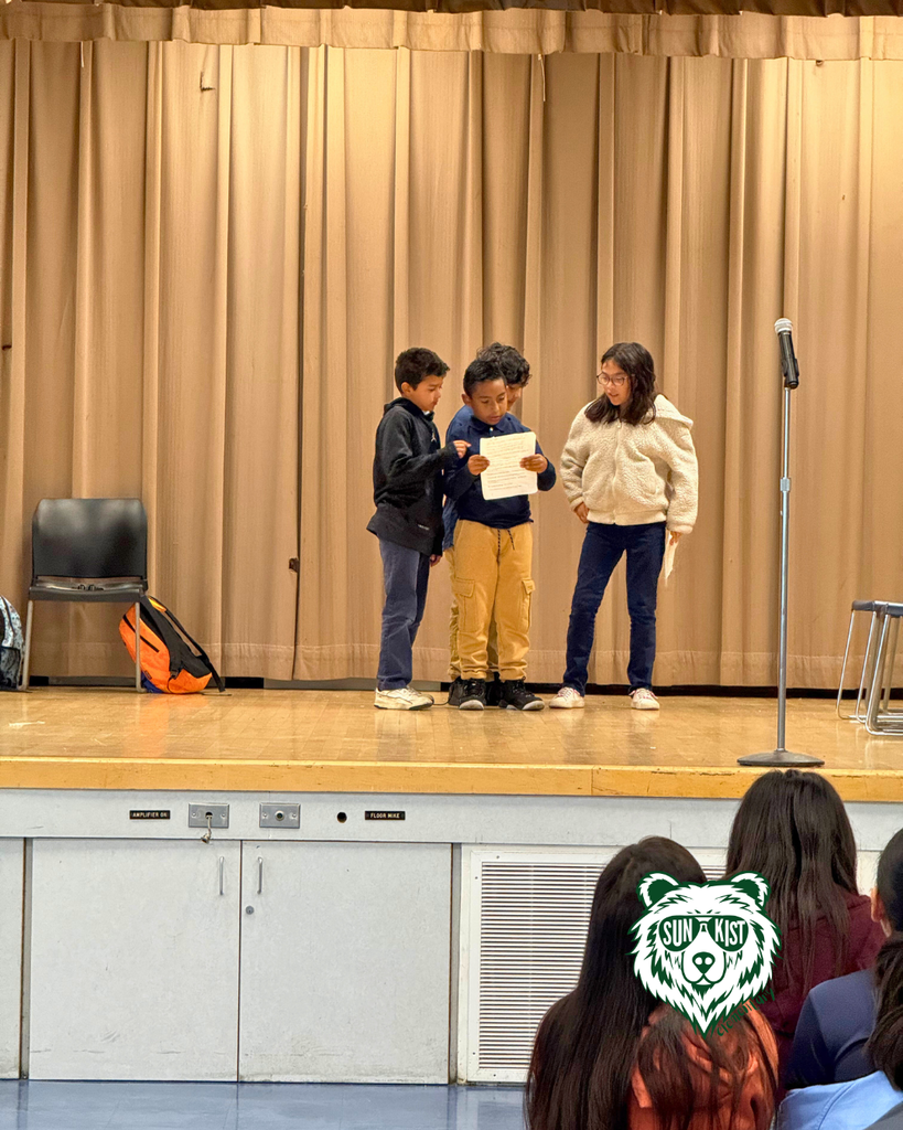 kids performing at event