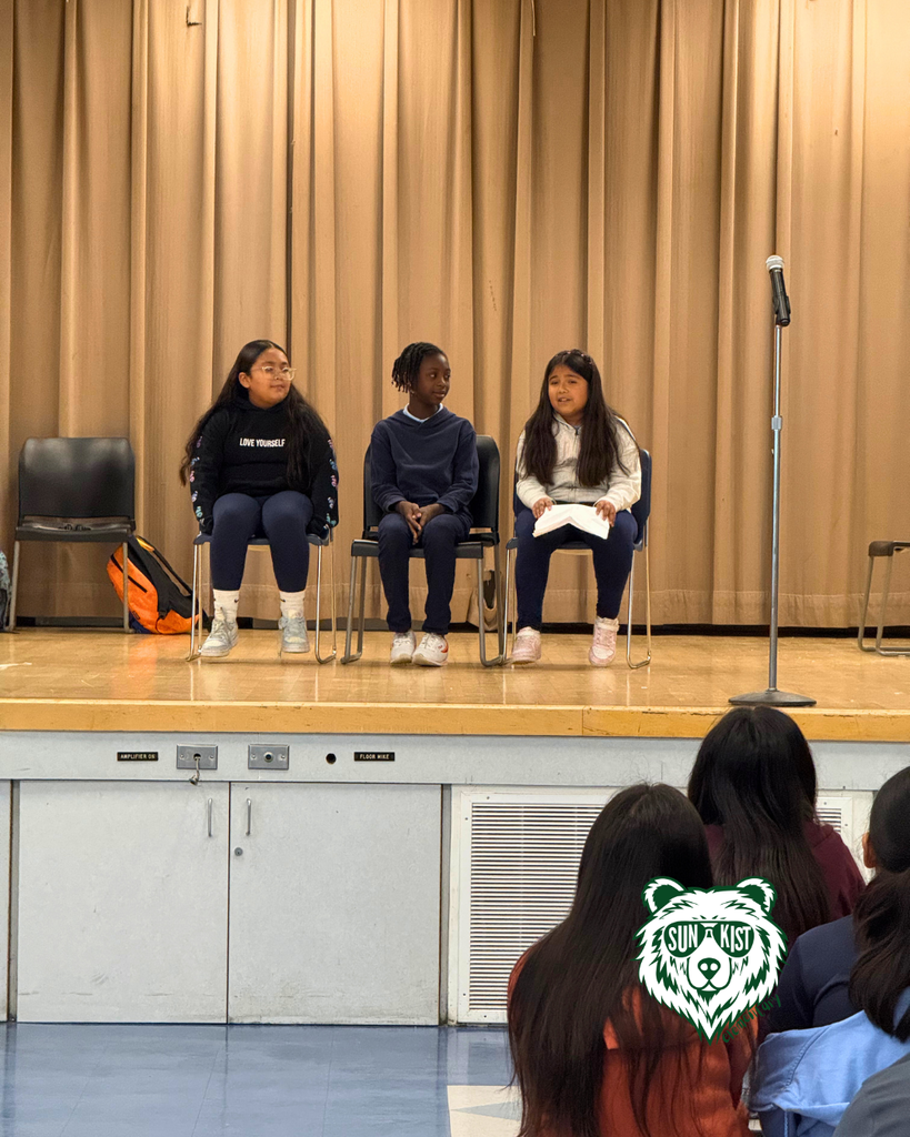 kids performing at event