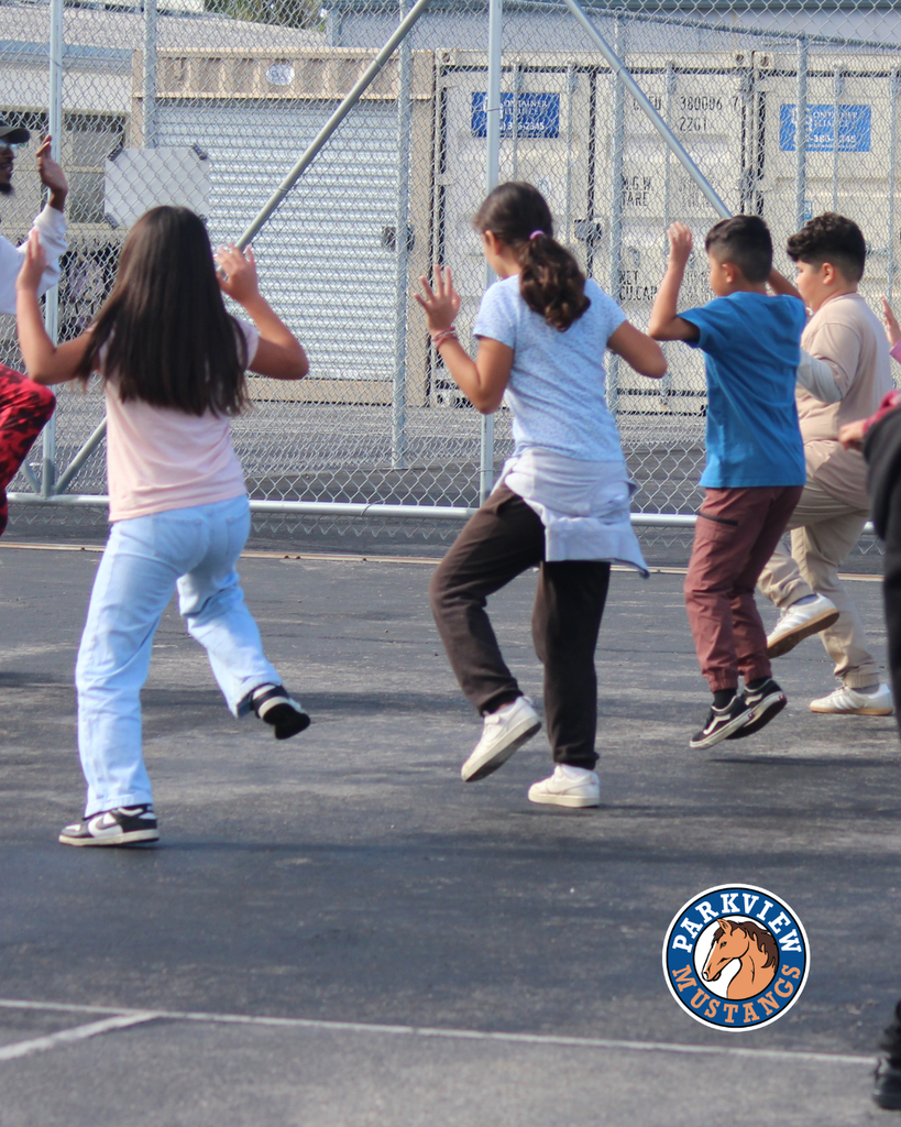 kids dancing during hip hop class