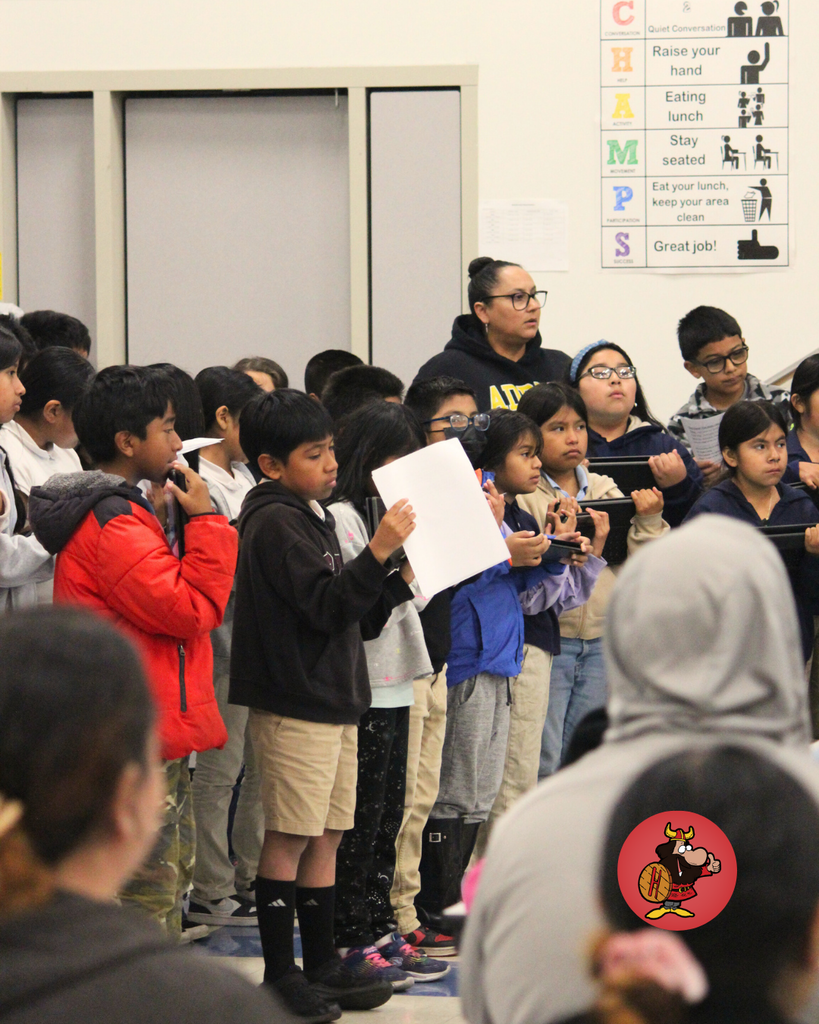 kids performing at event