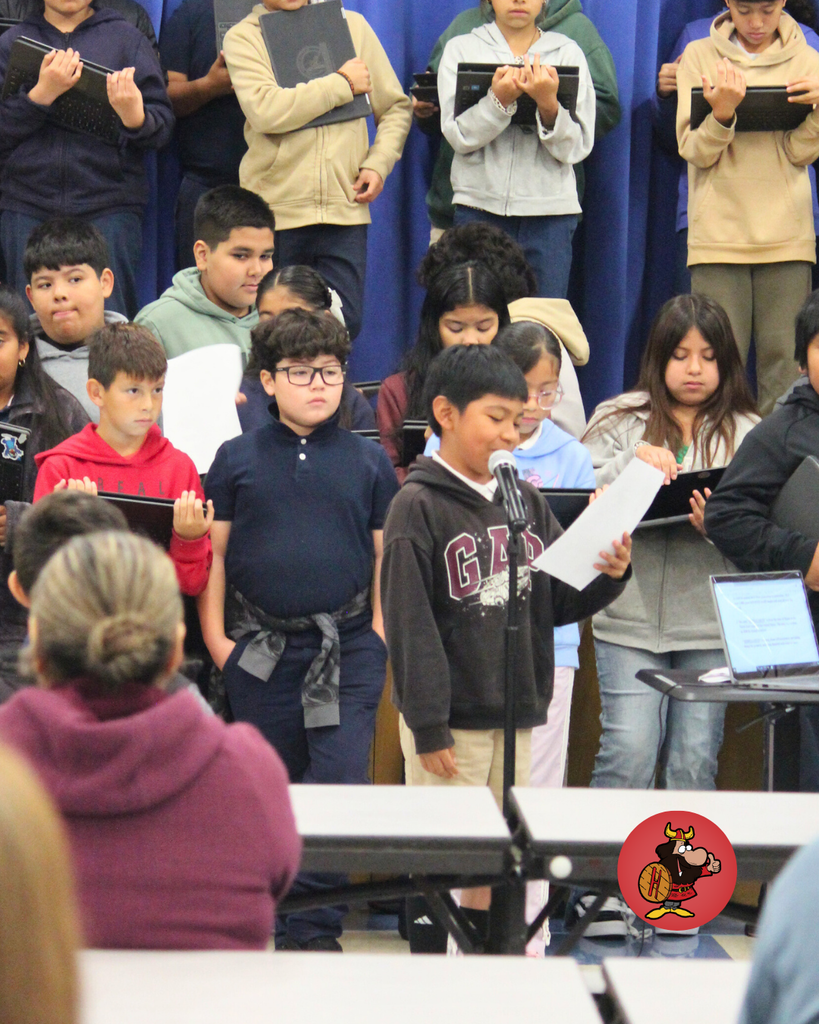 kids performing at event