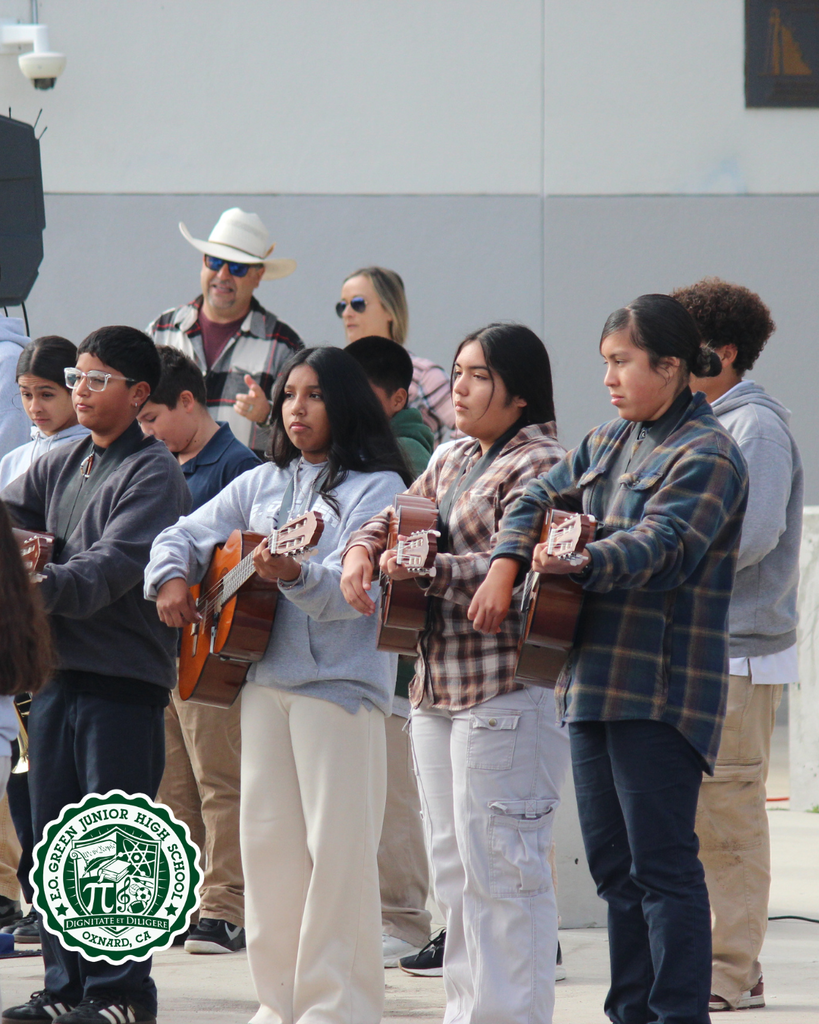 kids performing at event