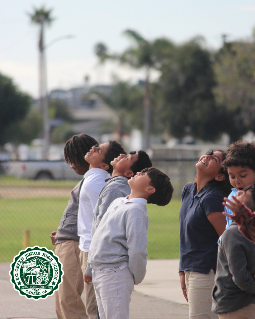 kids performing at event