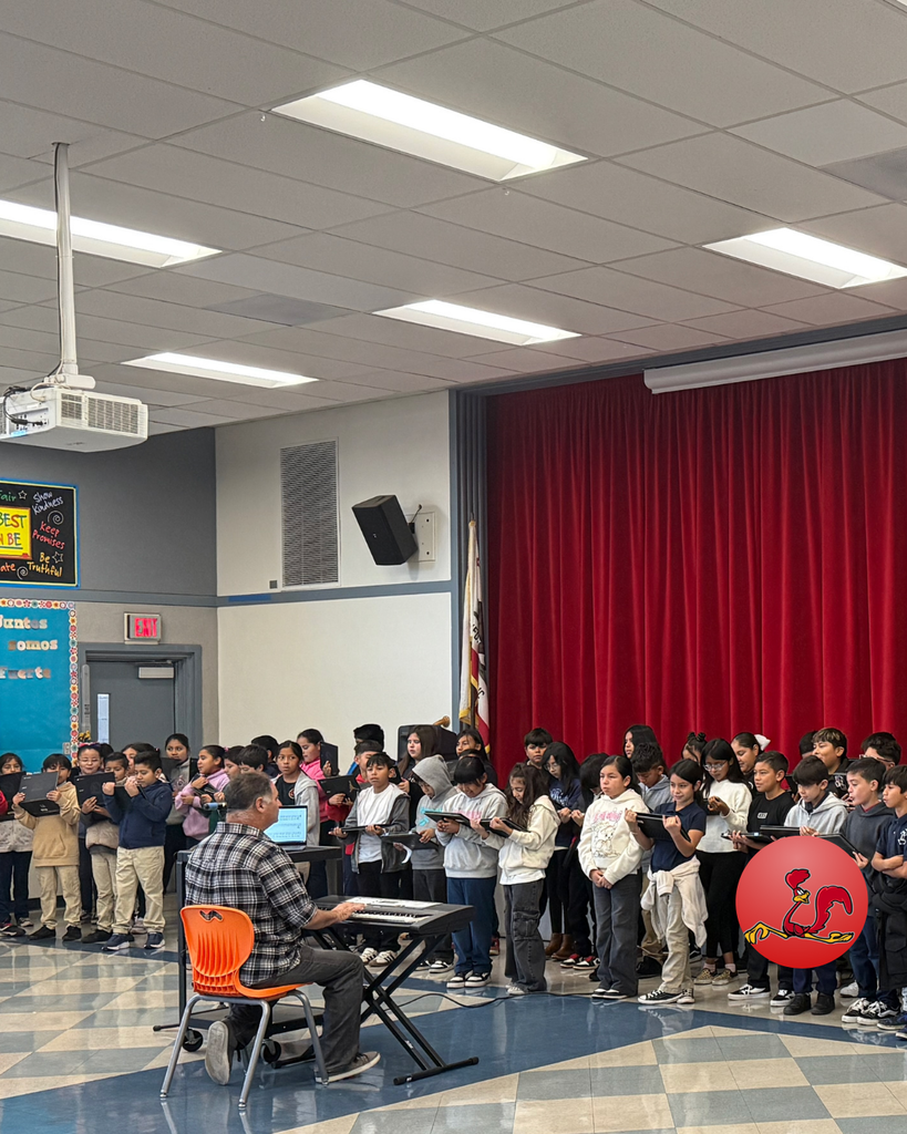 kids performing at event