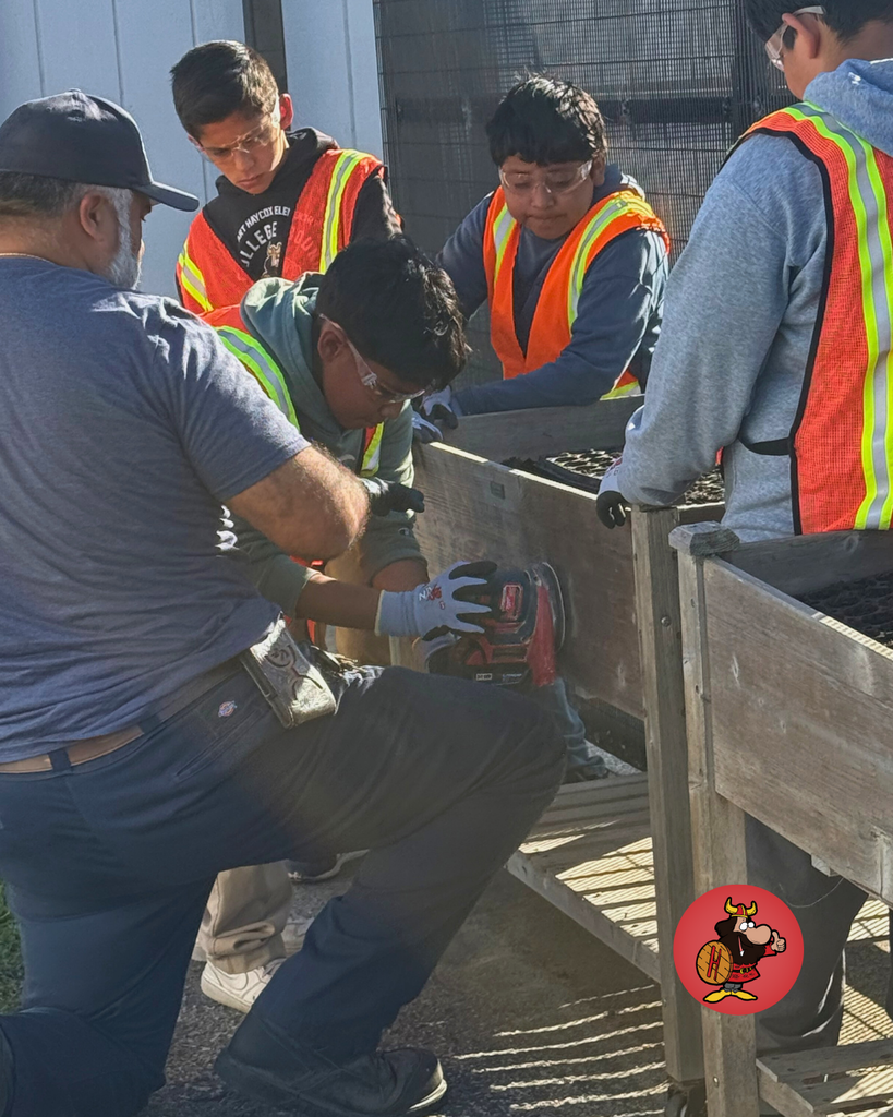 Junior City Corps, a group of 5th graders teamed up with Mr. Eddy to help restore the raised garden beds using sanders