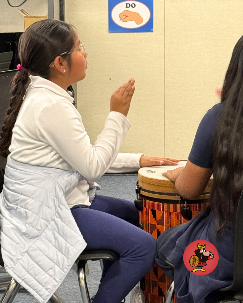 4th graders in music class