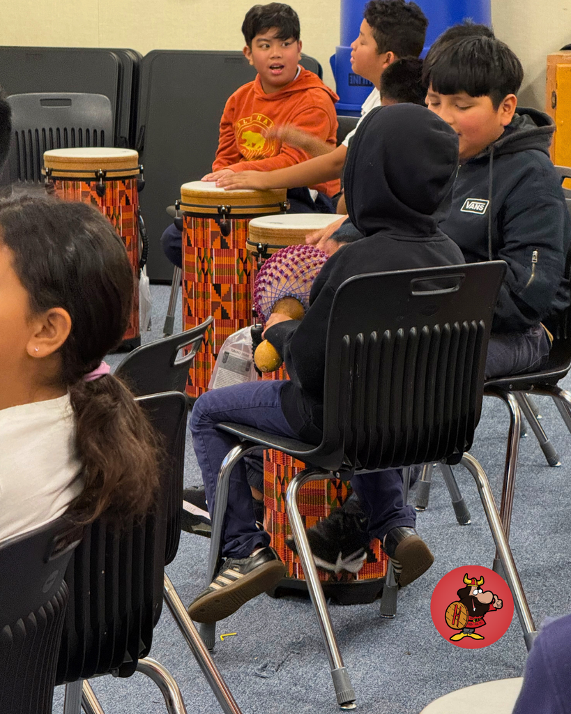 4th graders in music class