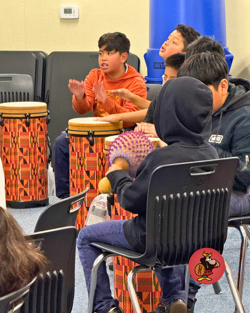 4th graders in music class