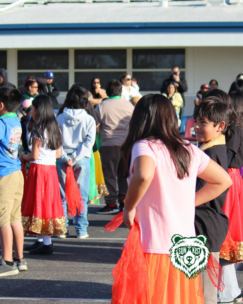 family performance, student dancing