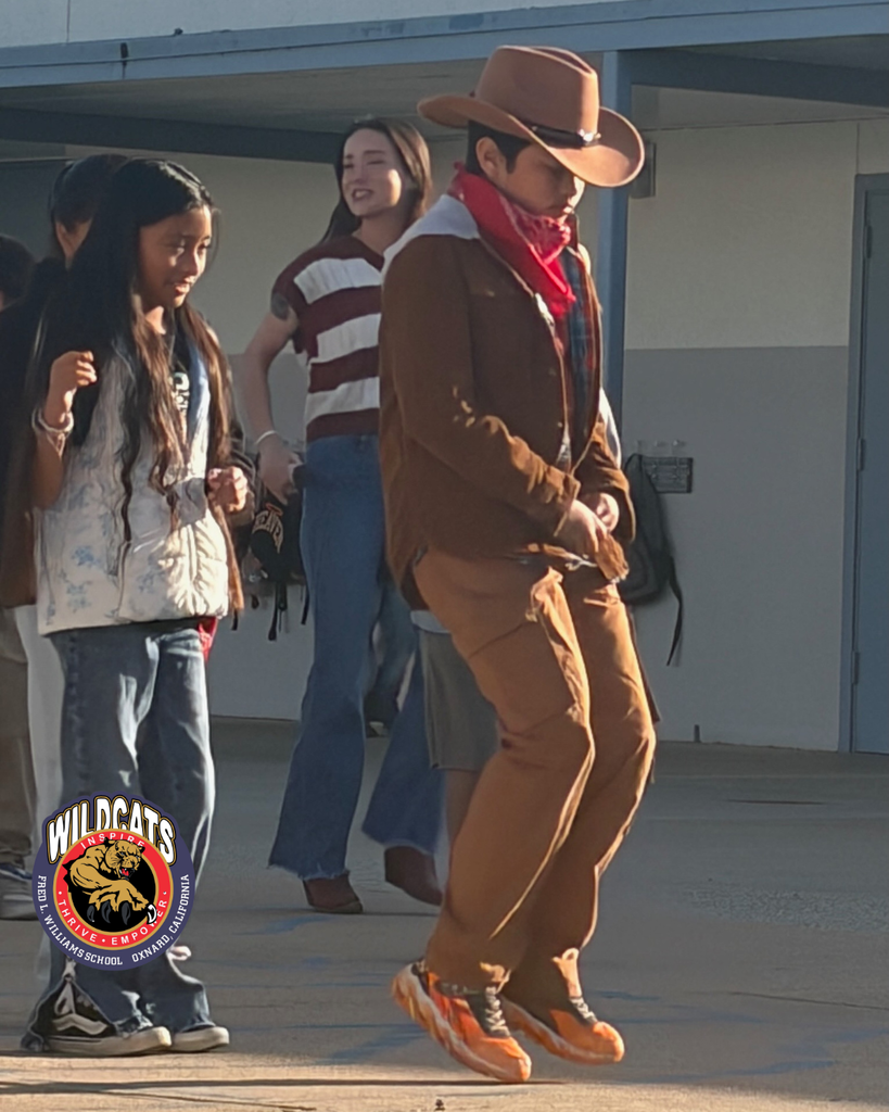kids performing at event
