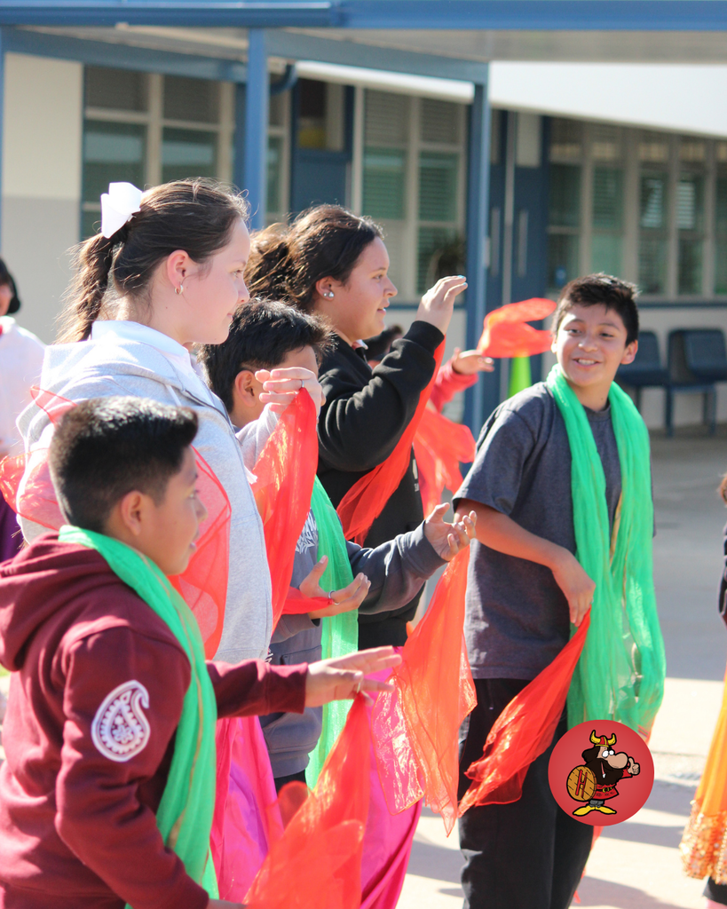 kids performing at event