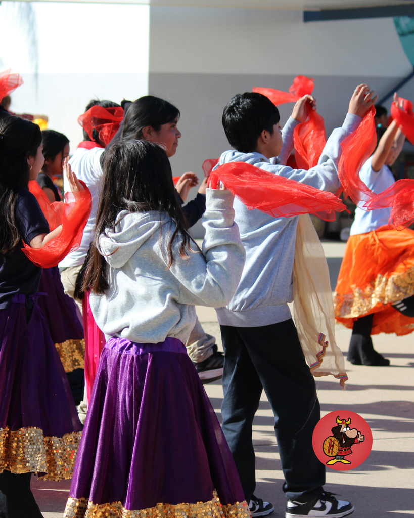 kids performing at event