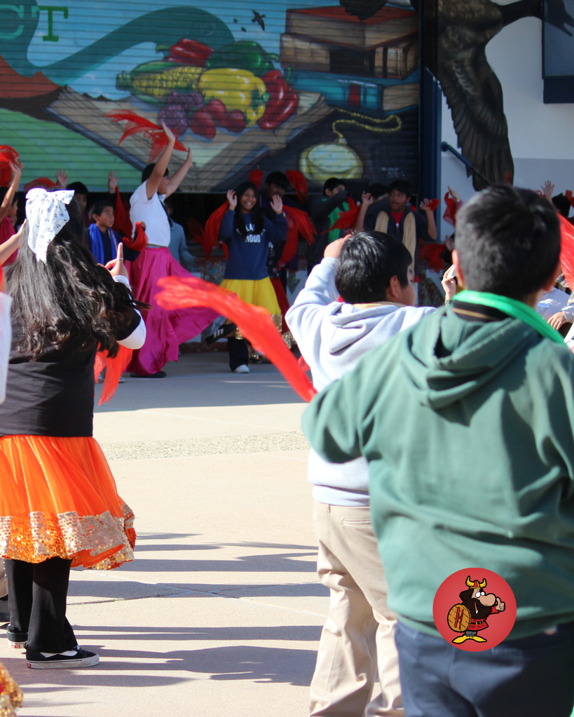 kids performing at event