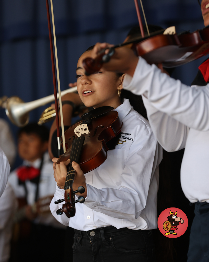 mariachi band at haycox open house
