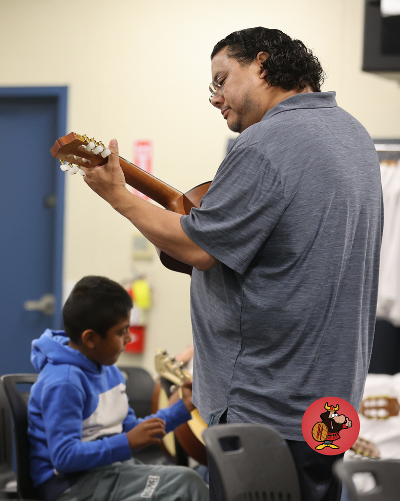 students practicing for mariachi performance