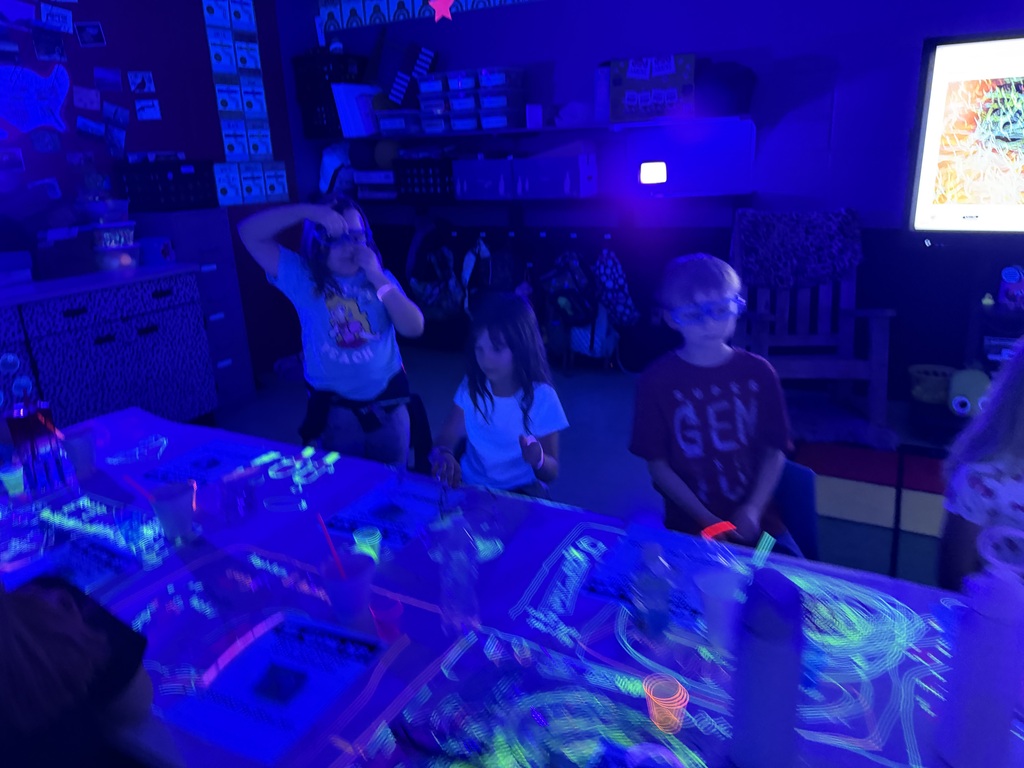 Glow Day