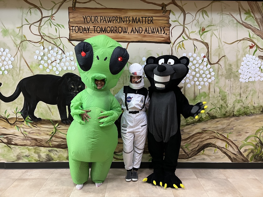 Mrs. Scott, Mrs. Fennell, and Percy are ready for liftoff!
