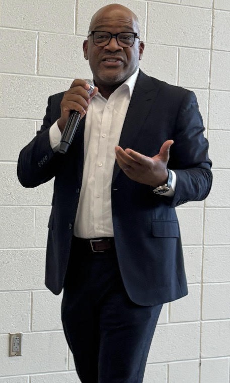 Pastor Dr Timothy Sloan presentation