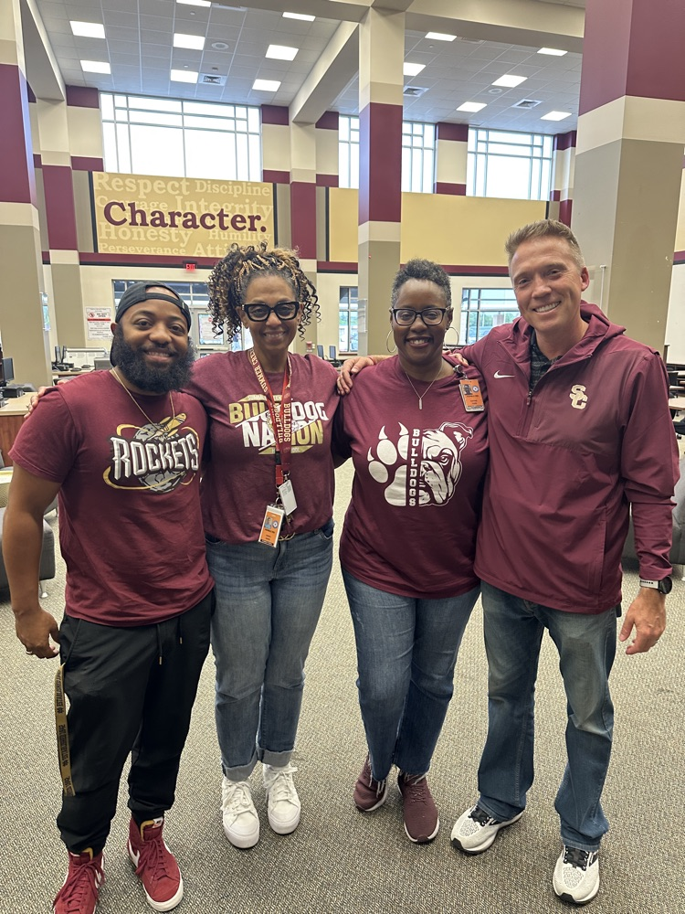 maroon out
