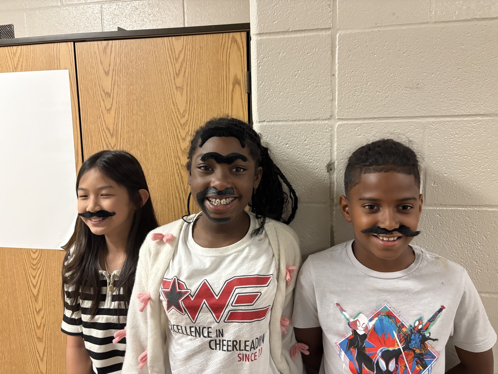 MustacheDay20257