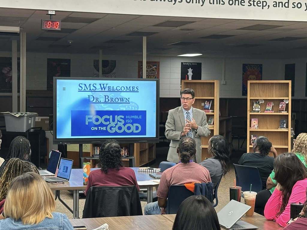 Dr. Brown visits SMS