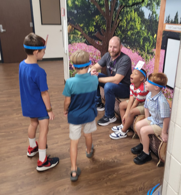 Watch DOGs small groups