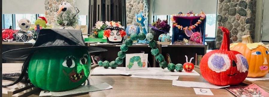 BOOK CHARACTER PUMPKIN