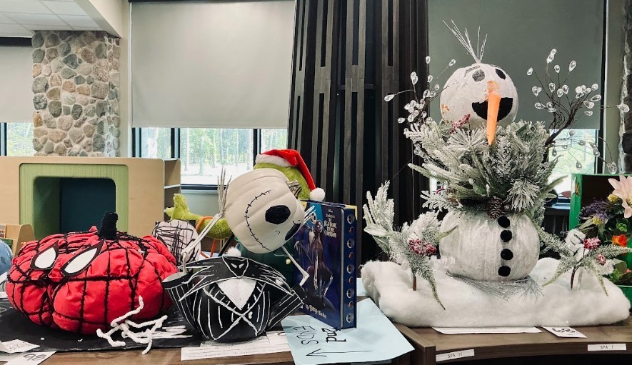 BOOK CHARACTER PUMPKIN