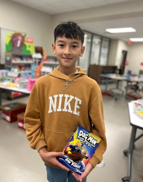 Shopping at the Bookfair! 