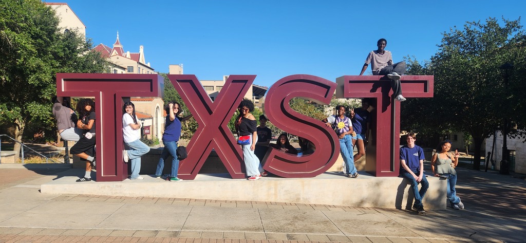 Students posing at Texas State