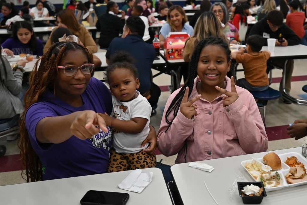 Thanksgiving Feast Day 2