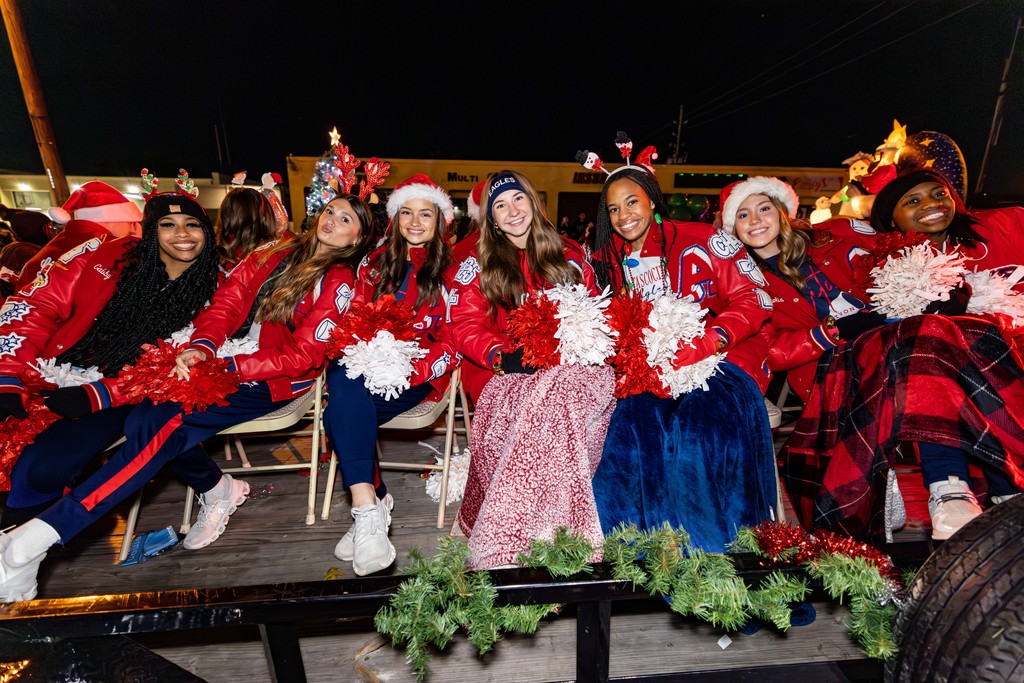 34th Annual City of Humble Christmas Parade of Lights!!