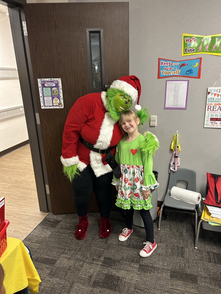 ChristmascharacterDay4