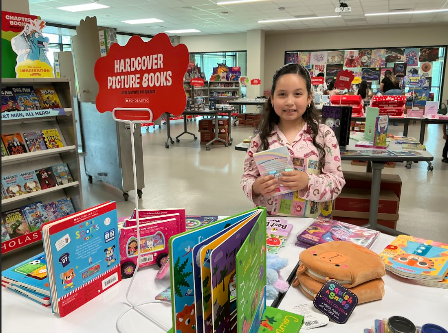 Student at the Spring Book Fair!