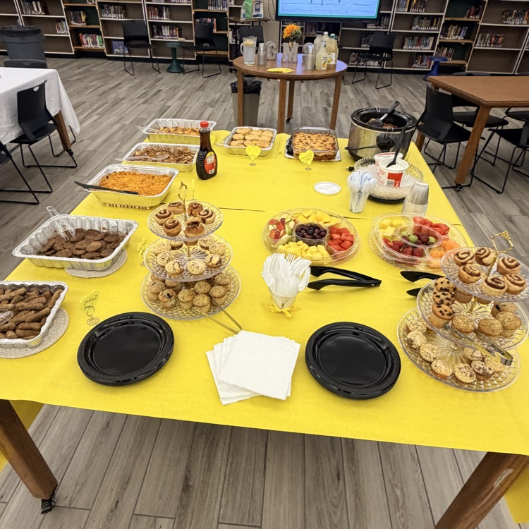 volunteer. breakfast