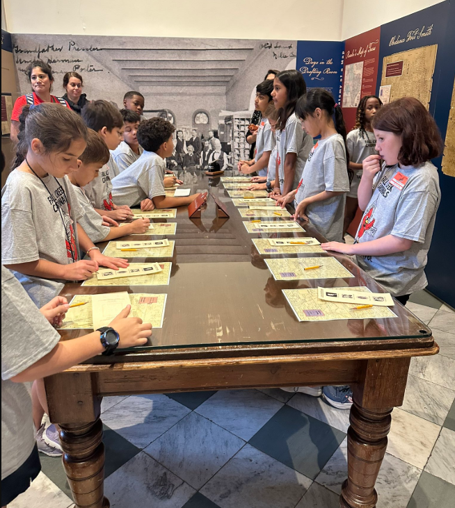 4th graders at the Capitol