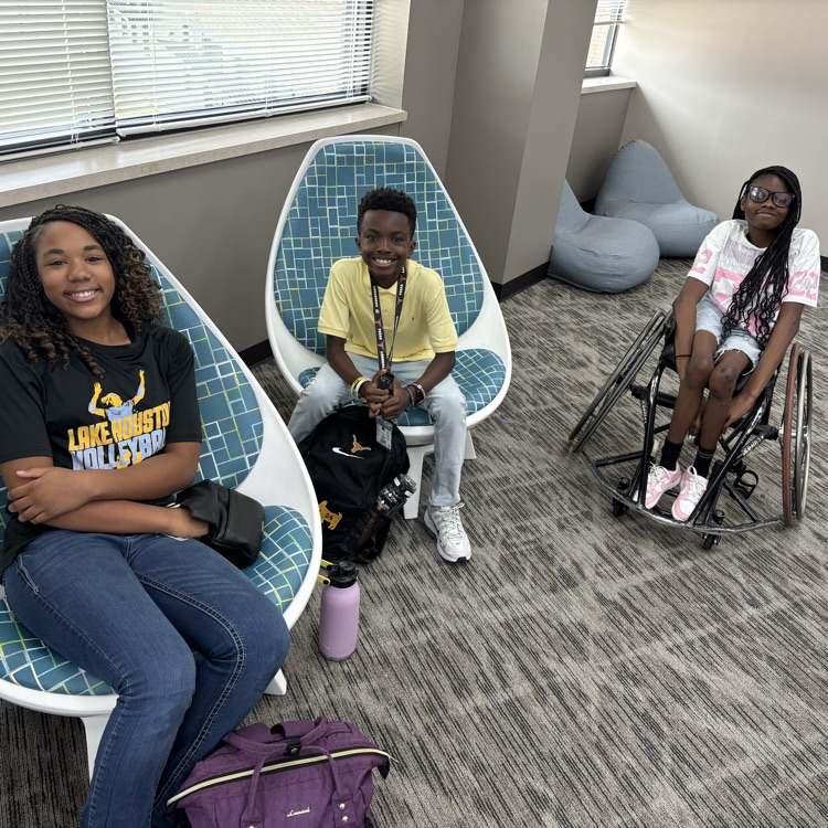  students hanging out 
