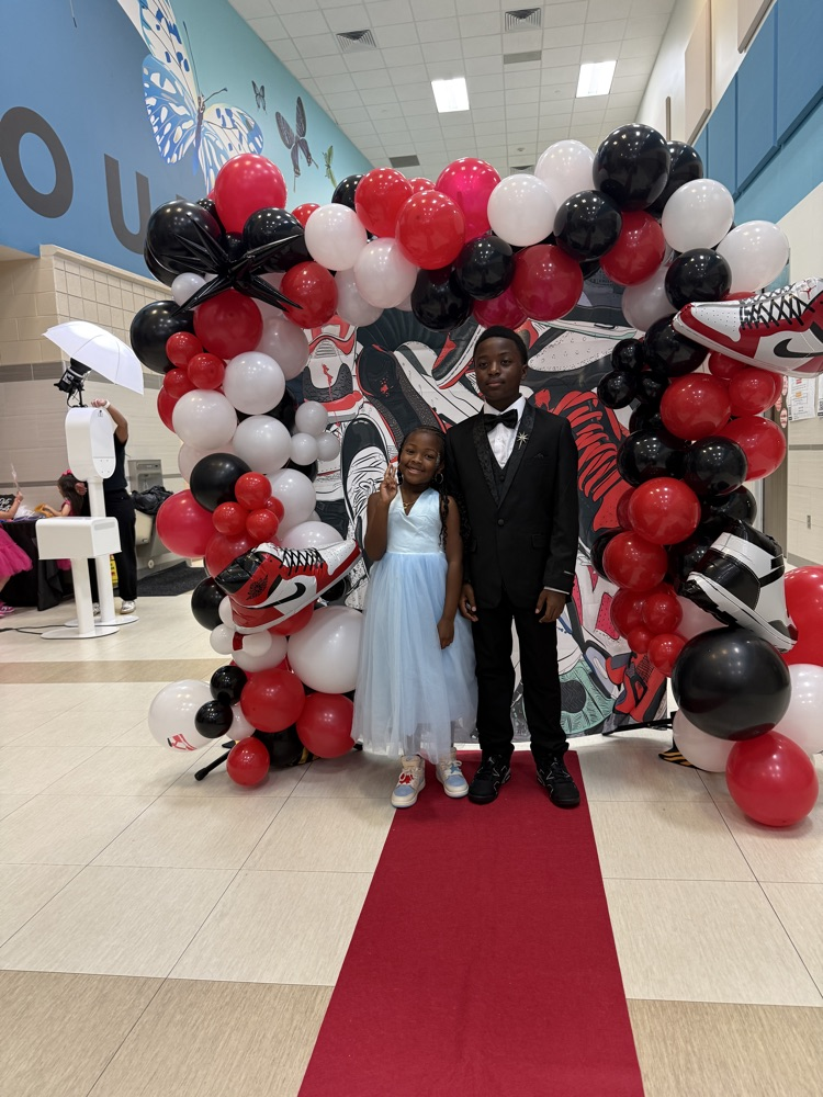 Sneaker Ball