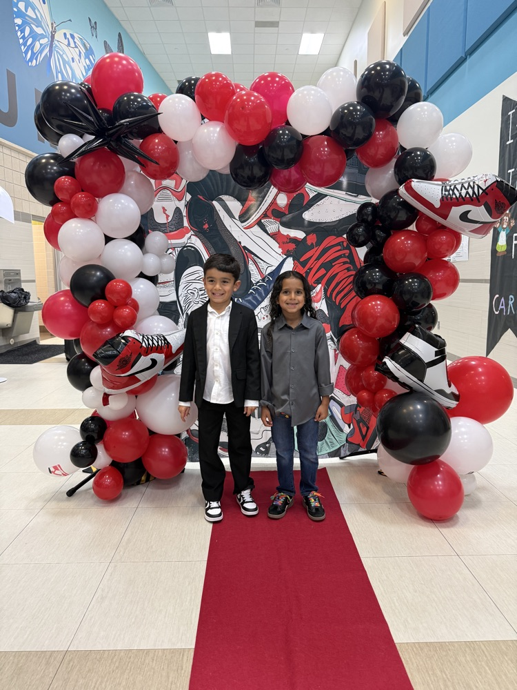 Sneaker Ball