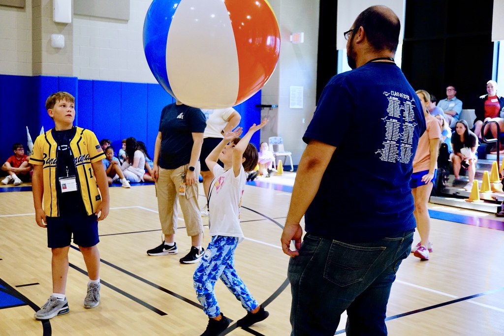 5th Grade vs. Staff Volleyball Game