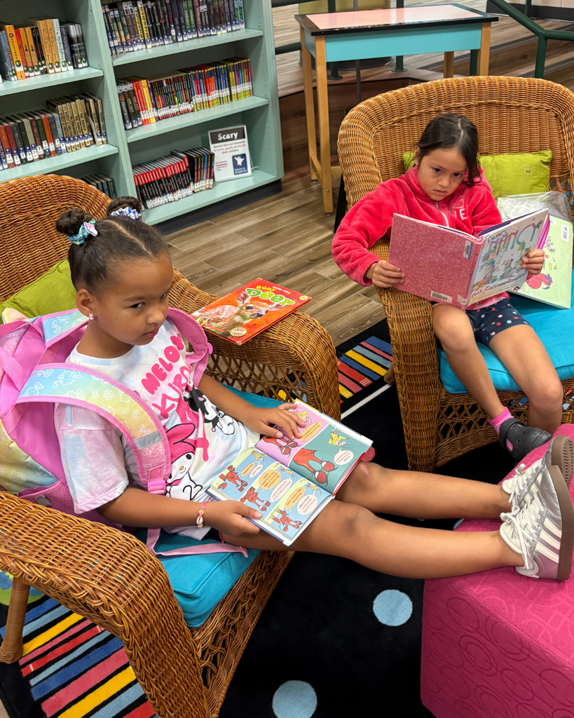 2nd grade in library